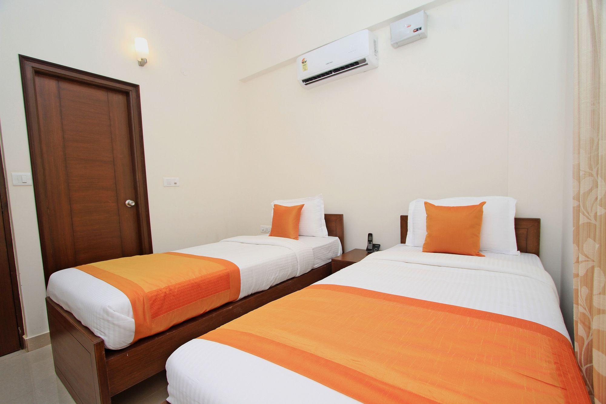 Oyo 4797 Lulu Hospitality Hotel Yelahanka Luaran gambar