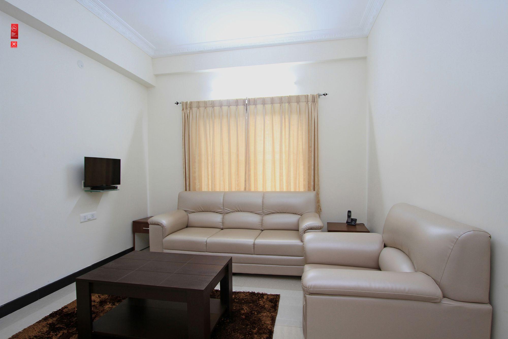 Oyo 4797 Lulu Hospitality Hotel Yelahanka Luaran gambar