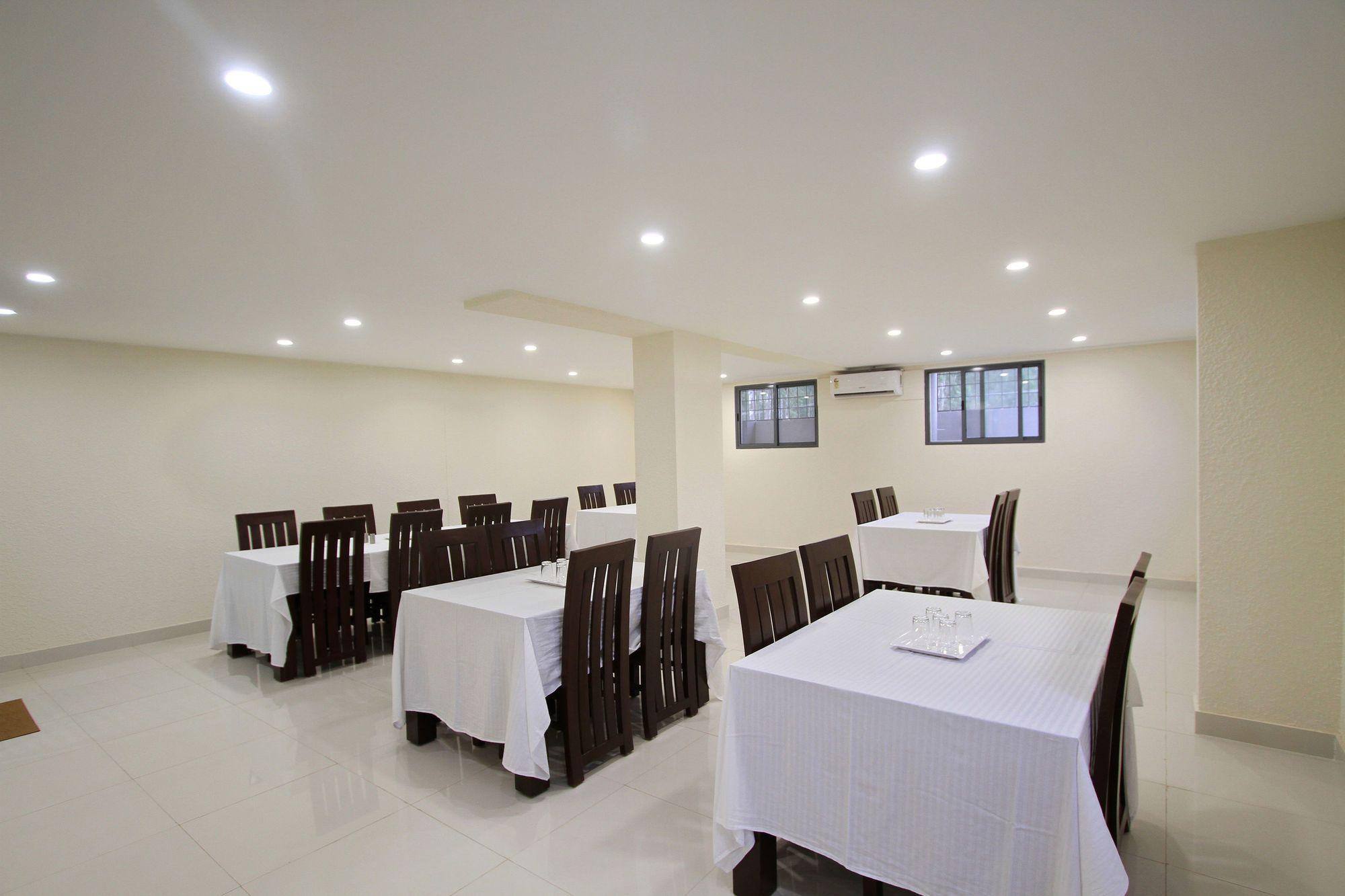 Oyo 4797 Lulu Hospitality Hotel Yelahanka Luaran gambar